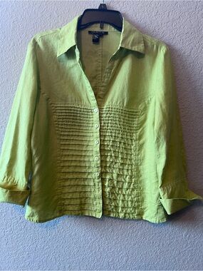 100% Linen Tracy M Lime Green Pleated Front Button-Down Shirt large